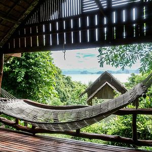 Tha Khao Bay View Bungalow